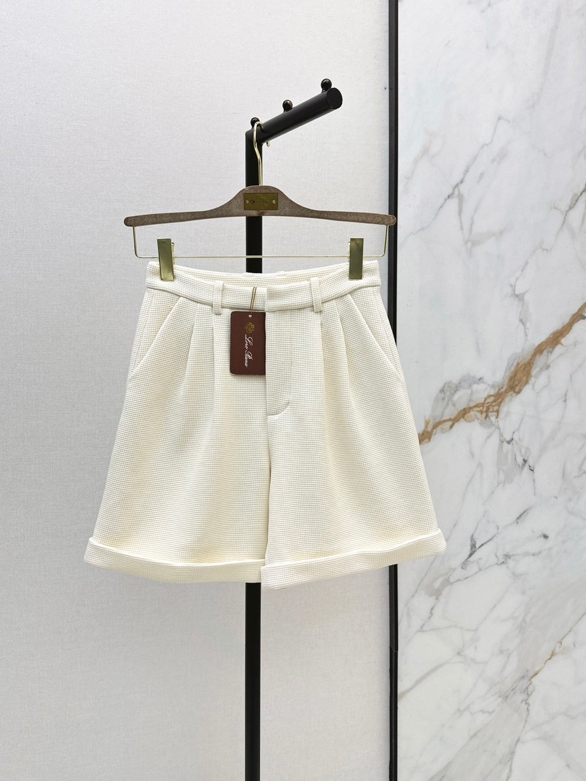 🔥Highest Quality🔥26FW New Cream Waffle-Knit Straight-Leg Shorts 🤍
