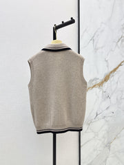26FW New Embroidered Micro-Logo Cashmere Vest with Youthful Lapel 🩶