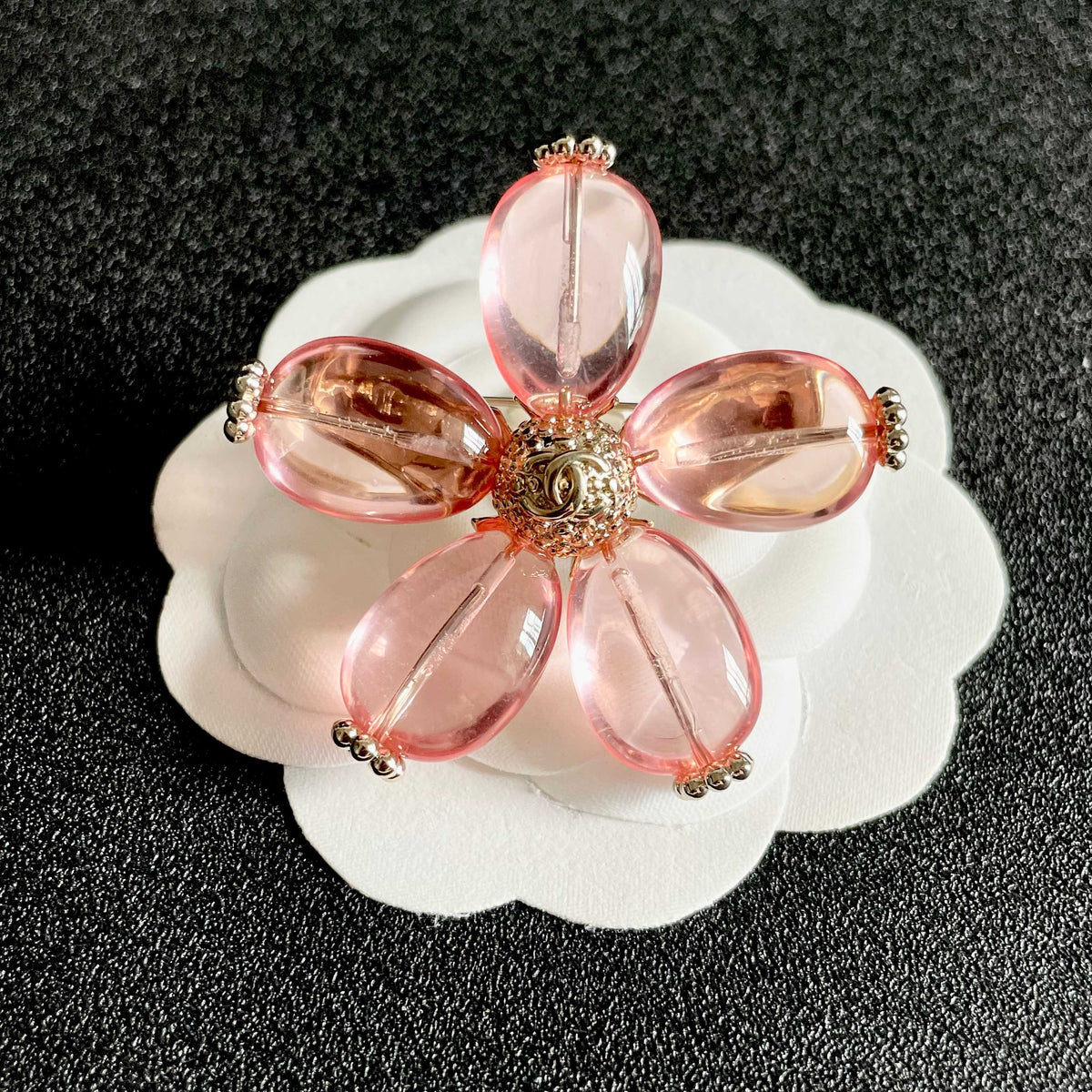 26FW New Double-C Brooch