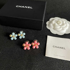 26FW New Double-C Floral Stud Earrings