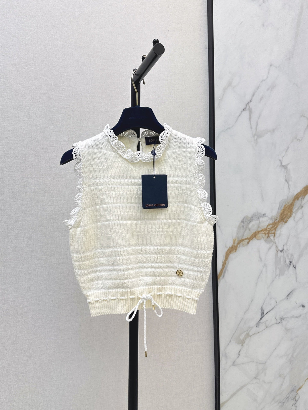 26FW New White Lace-Trim Knit Vest 🤍